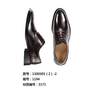 ��ɫ�����ƤЬ����